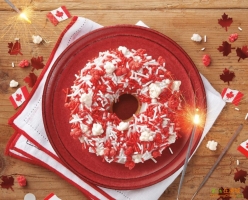 为庆祝加拿大国庆，TimHortons推出限量版烟花甜甜圈